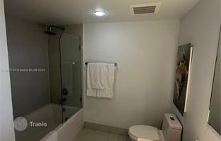 2-bedroom apartments in condo 96 m² in Hallandale Beach for $560,000