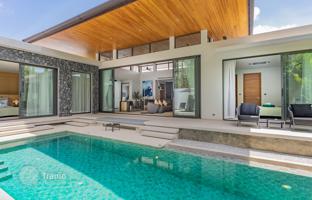 3-bedroom villa 318 m² in Si Sunthon for $715,000