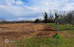 Land plot 1,344 m² in Umag for 250,000 €