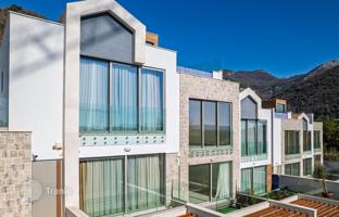 2-bedroom villa 141 m² in Donja Lastva for 994,000 €