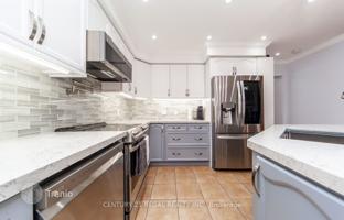 7-bedroom townhouse in Scarborough for C$1,607,000