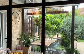 ŠIBENIK, CENTER — House in the city center with three apartments and a 230 m² yard for 549,000 €