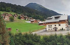 2 bedroom off plan apartments for sale in Chatel just 150m from the lift with stunning views for 406,000 €