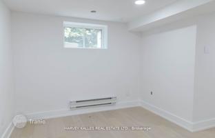 7-bedroom house in York for C$2,348,000