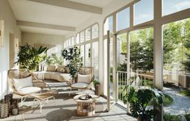 Two-bedroom apartment in an exclusive complex, XIV arrondissement of Paris, Île-de-France, France for 1,046,000 €