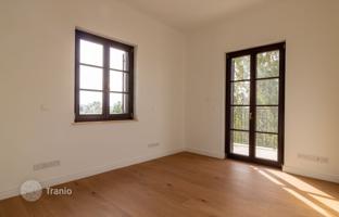 3-bedroom apartment 129 m² in Germasogeia for 950,000 €