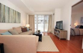 Apartment – Bay Street, Old Toronto, Toronto,  Ontario,   Canada for C$885,000