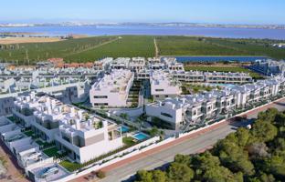 New townhouses near the Pink Lagoon in Torrevieja, Alicante, Spain for From 272,000 €
