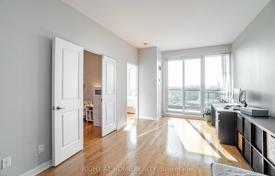 Apartment – Etobicoke, Toronto, Ontario,  Canada for C$772,000