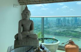 3-bedroom apartments in condo in Khlong Toei for $4,300 per week