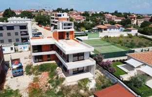4-room house 291 m² in Porec for 1,445,000 €