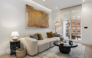 Three-bedroom apartment with a terrace, Salamanca district, Madrid, Spain for 870,000 €