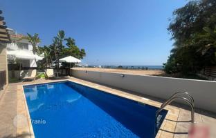 3-bedroom villa 160 m² in Famagusta for 750,000 €