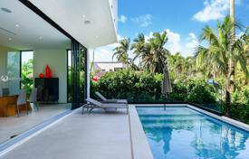 New home – Miami Beach, Florida, USA for $5,000 per week