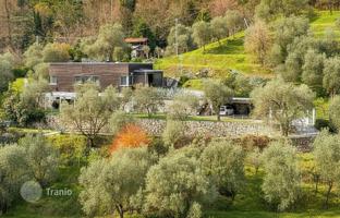 4-bedroom villa in Liguria for 1,500,000 €