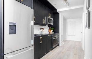 5-bedroom apartment in Old Toronto for C$1,226,000