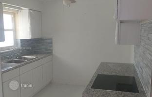 2-bedroom house 113 m² in Hollywood for $429,000