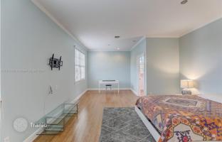 4-bedroom house 349 m² in Deerfield Beach for $800,000