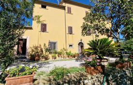 Historic restored villa for sale Monte San Savino Arezzo Tuscany for 830,000 €
