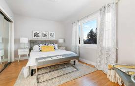Terraced house – East York, Toronto, Ontario,  Canada for C$1,813,000