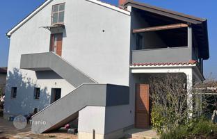 4-room house 164 m² in Porec for 620,000 €