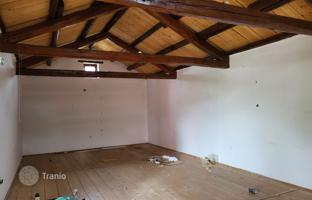 4-bedroom house 216 m² in Tinjan for 339,000 €