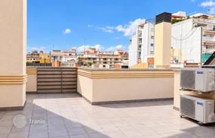 2-bedroom apartment 134 m² in Hospitalet de Llobregat for 400,000 €