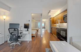 Apartment – Blue Jays Way, Old Toronto, Toronto,  Ontario,   Canada for C$880,000