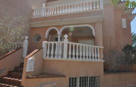 Furnished house with a garden and a parking, Costa del Silencio, Tenerife, Spain for 320,000 €