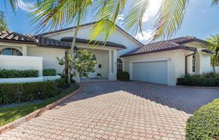 4-bedroom house 338 m² in West End for $1,249,000