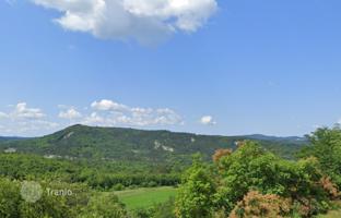 Land plot 12,703 m² in Roč for 64,000 €
