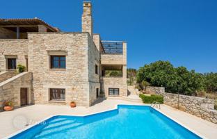 Villa 430 m² in Kissamos for 1,400,000 €