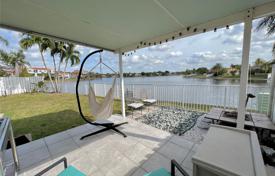 Townhome – Sunrise, Florida, USA for $575,000