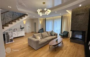 8-room house 450 m² in Mežāres for 540,000 €