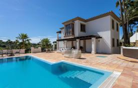Luxury lifestyle villa in El Paraíso, Benahavís for 13,950,000 €