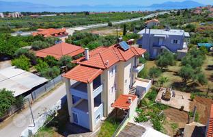 Three-storey house with a garden, a garage and sea views in Xylokastro, Peloponnese, Greece for 250,000 €