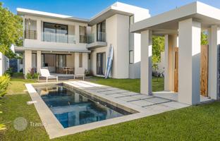4-bedroom villa 215 m² in Tamarin for $712,000