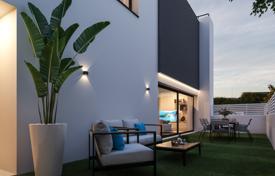 Terraced house – Denia, Valencia, Spain for 444,000 €