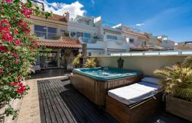 Three-storey furnished townhouse with sea views in Callao Salvaje, Tenerife, Spain for 450,000 €