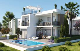 Stunning 3 bedroom detached villa on a private, gated complex, with private swimming pool for 710,000 €