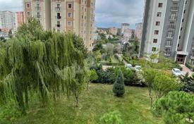 Three-bedroom apartment with a garden view in Basaksehir, Istanbul, Türkiye for $246,000