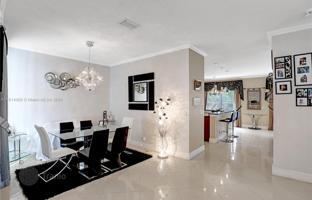 4-bedroom house 267 m² in Miramar (USA) for $729,000