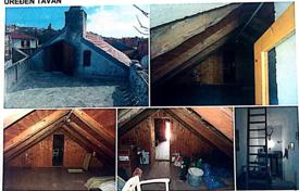NOVI VINODOLSKI — Coastal house in the wider center for 290,000 €