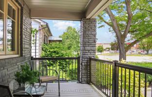 7-bedroom townhouse in Etobicoke for C$1,426,000