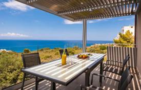 Spacious Modern Villa with Spectacular Sea and Bay Views for 900,000 €
