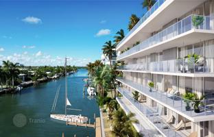 4-bedroom apartments in condo 231 m² in Bay Harbor Islands for $3,266,000
