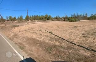 Land plot 648 m² in Geri for 159,000 €