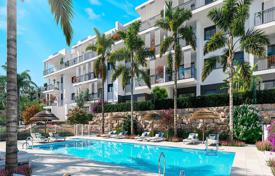 Duplex apartment at 500 meters from the beach, Estepona, Spain for 267,000 €