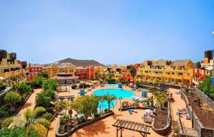 2-bedroom apartment 68 m² in Playa de las Americas for 285,000 €