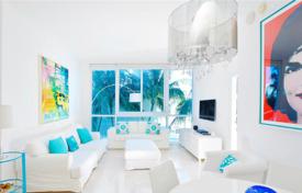 Cosy flat with ocean views in a residence on the first line of the beach, Miami Beach, Miami, USA for $1,038,000